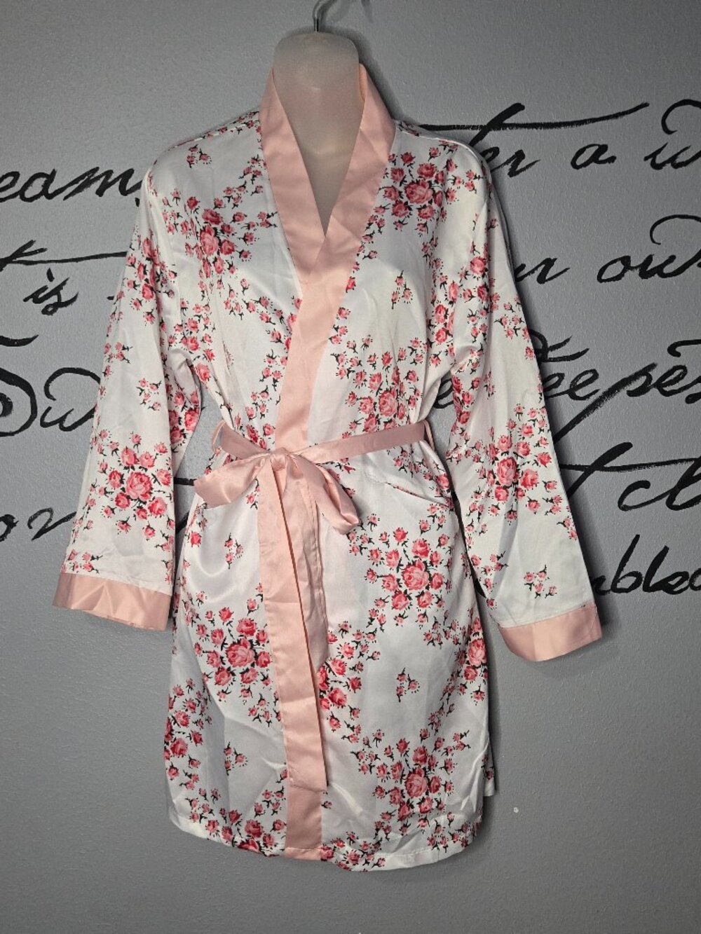 NEW! Morgan Lane Satin Robe, White Floral, S/M